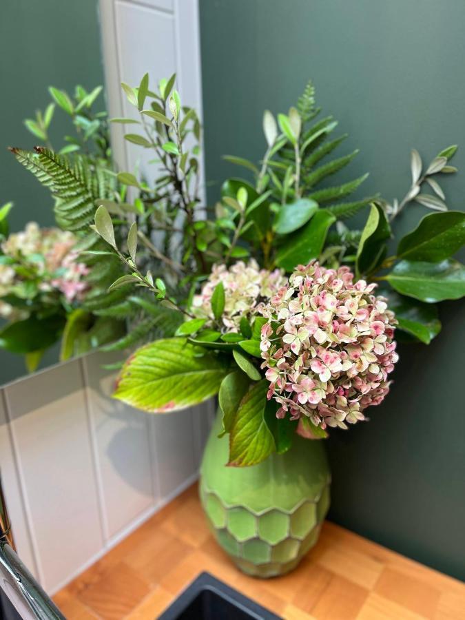 The Green Room Newtown Wellington Bagian luar foto